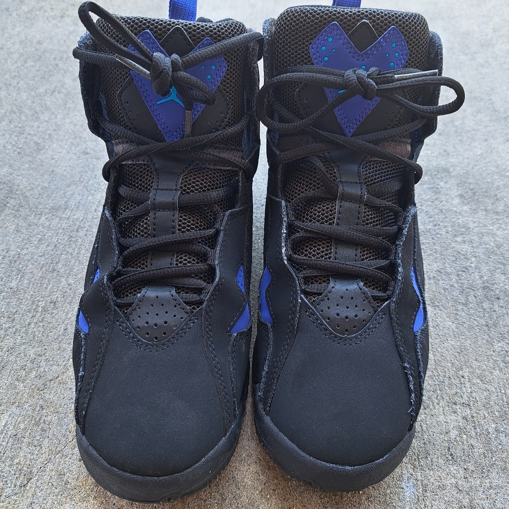 Air Jordan Retro 6 - Picture 2 of 6